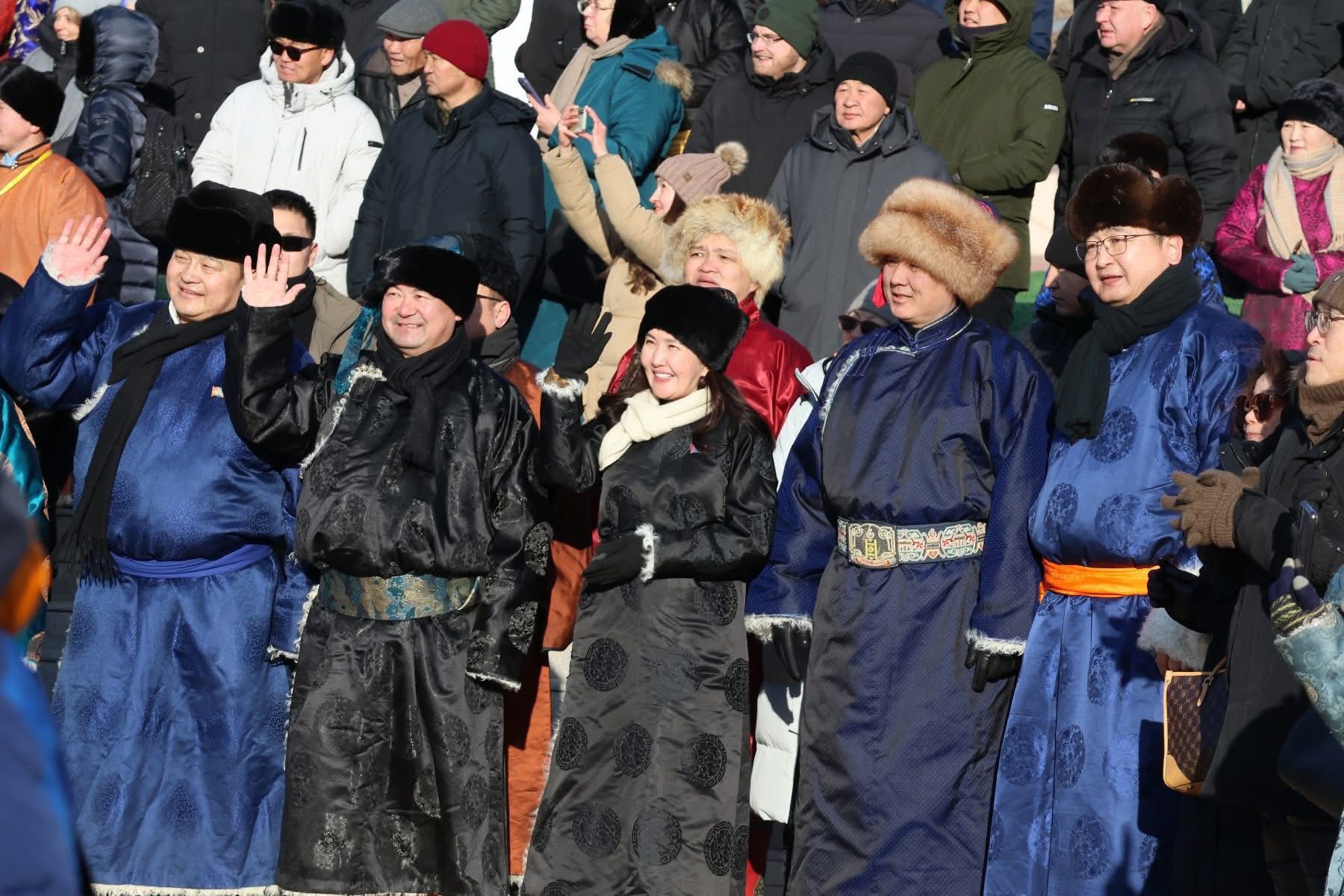 “Тэмээн дээрээс наран ойрхон” өвлийн их наадам Дундговь аймагт болж байна