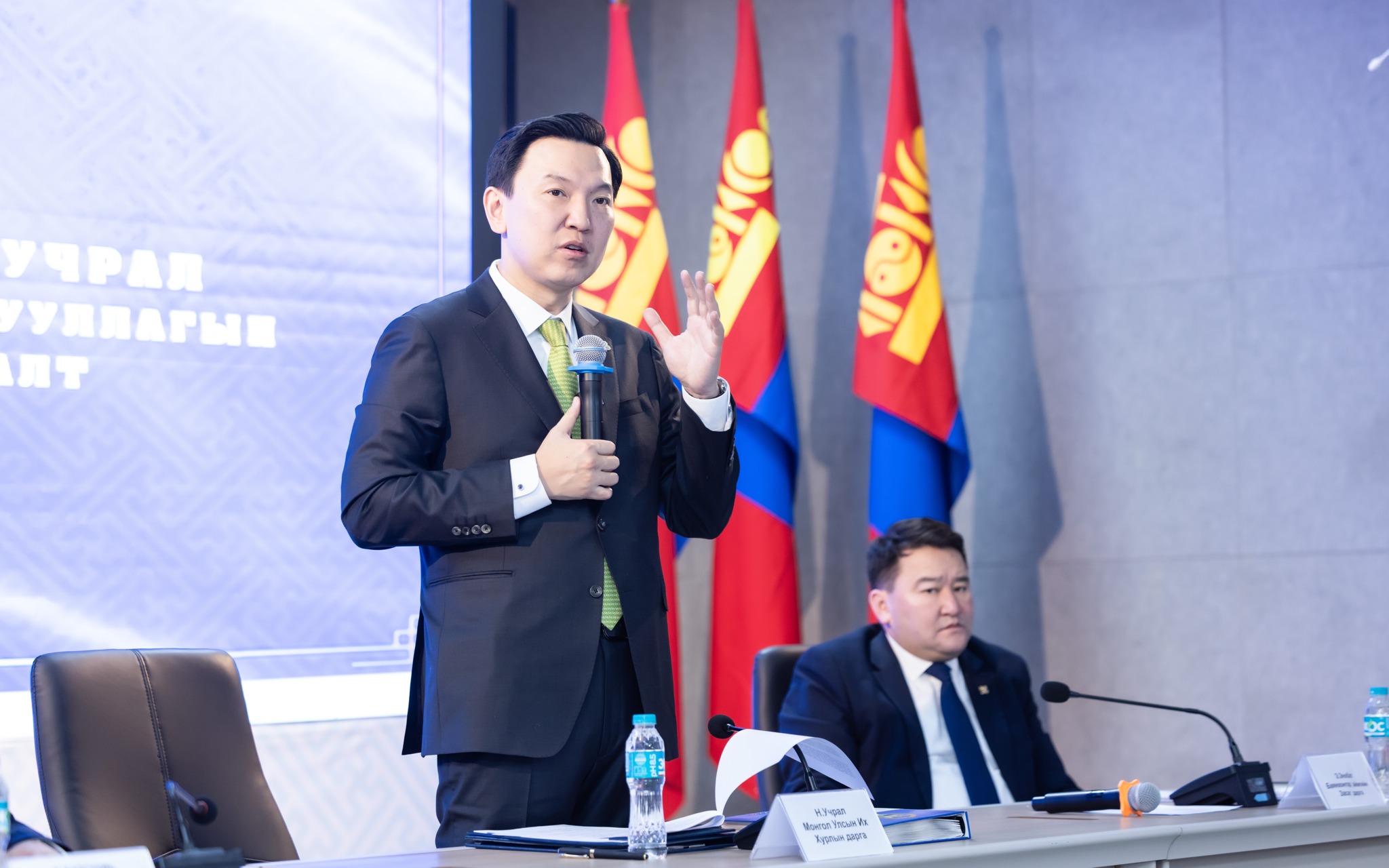 УИХ-ын дарга Н.Учрал: Аймгуудын эдийн засгийн бие даасан байдлыг нэмэгдүүлж, эрх мэдлийг орон нутагт шилжүүлнэ