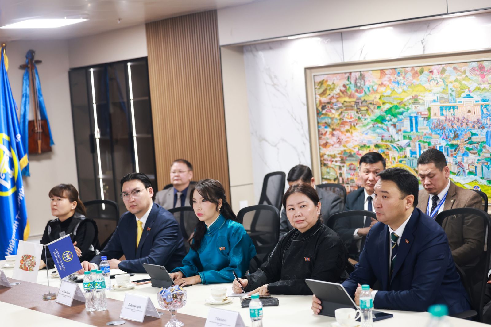 Тэргэнцэртэй иргэдийн нийтийн тээврээр үйлчлүүлэх хүртээмжийг 73.7 хувиар нэмэгдүүлжээ