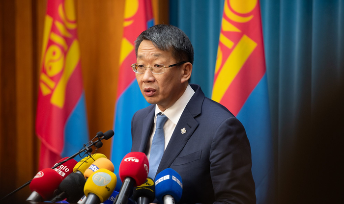 Л.Энх-Амгалан: Найман удаа ипотекийн зээл авсан иргэн ч байна