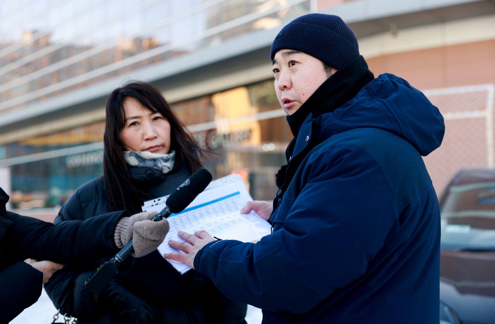 Өнөөдрөөс И-март 00:00 цаг хүртэл, бусад зах, худалдааны төв 1-2 цагаар хуваариа сунгаж ажиллана