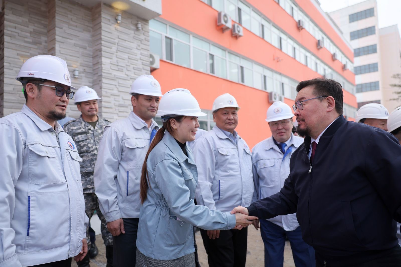 Дарханы “ДЦС -2” төслийн тооцооллыг цэгцлэх үүрэг ерөнхий сайд өглөө