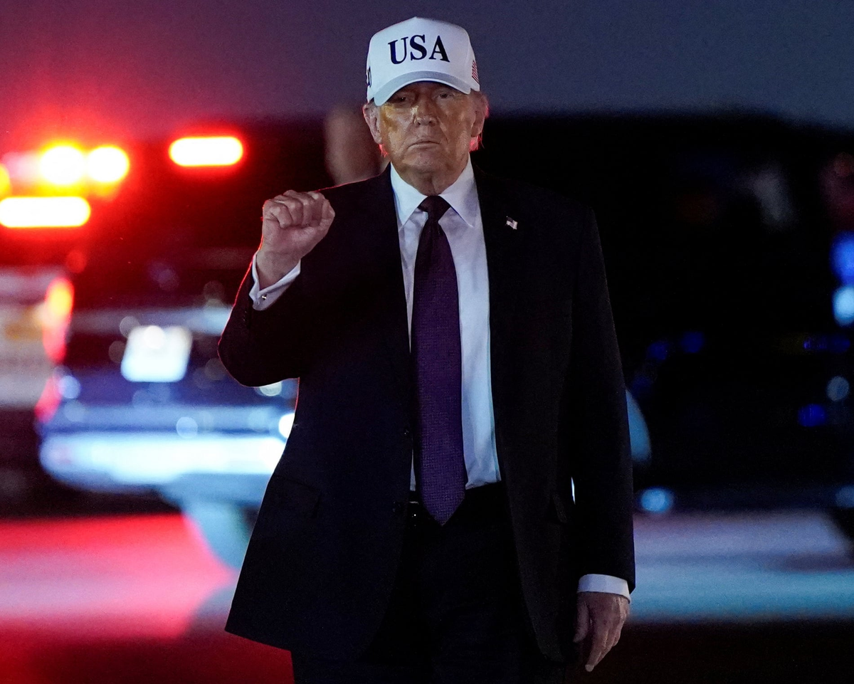 Дональд Трамп: Бүх зорилго биелэгдэх хүртэл Ираны эсрэг цэргийн ажиллагаа үргэлжилнэ