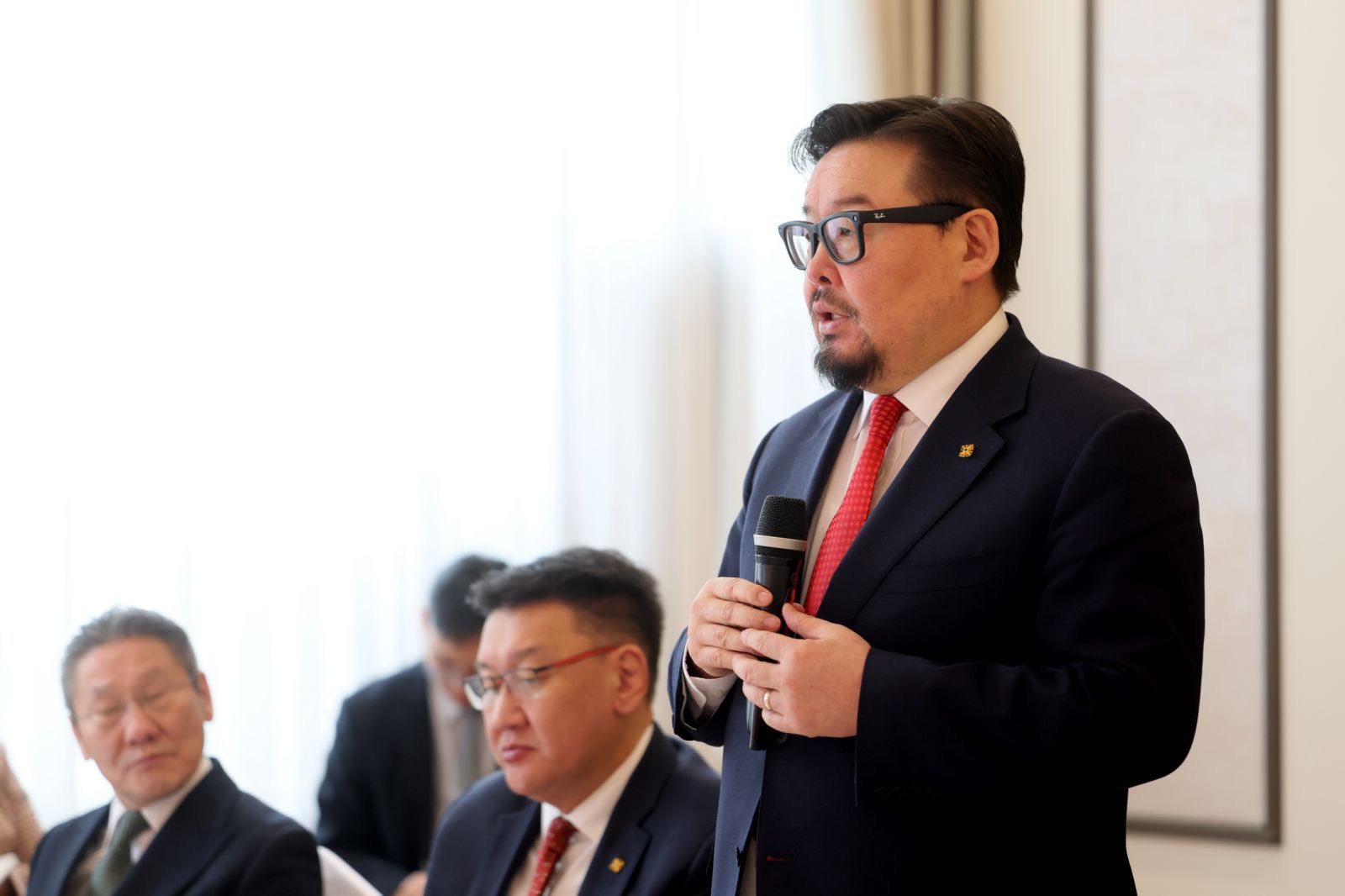 Ноос, ноолуурын экспортыг нэмэгдүүлэхэд бодлогын дэмжлэг үзүүлэхээр болов