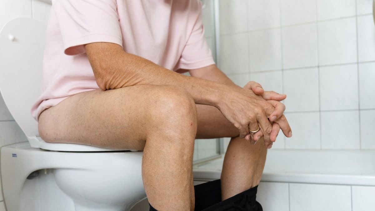 Түрүү булчирхайн хорт хавдрыг илтгэх бие засах үеийн гурван гол шинж тэмдгийг нэрлэв