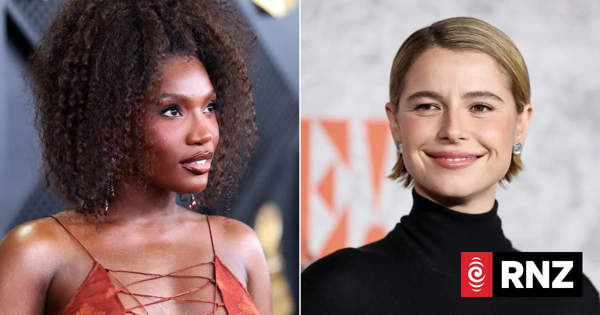 Холливудын нэр нөлөө бүхий эрхмүүд бэлгийн дарамт болон санхүүгийн зөрчлийн хэрэгт холбогдлоо