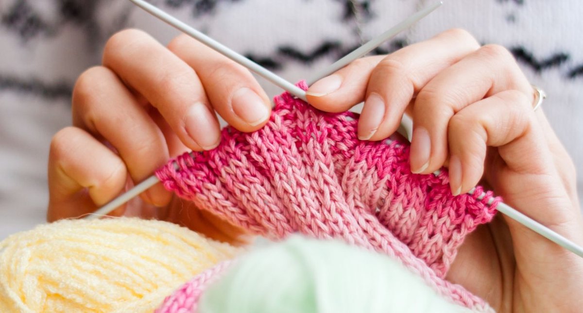 Юм нэхэх нь хорт зуршил болон дэлгэцийн хамаарлыг эмчлэхэд тусалж байна