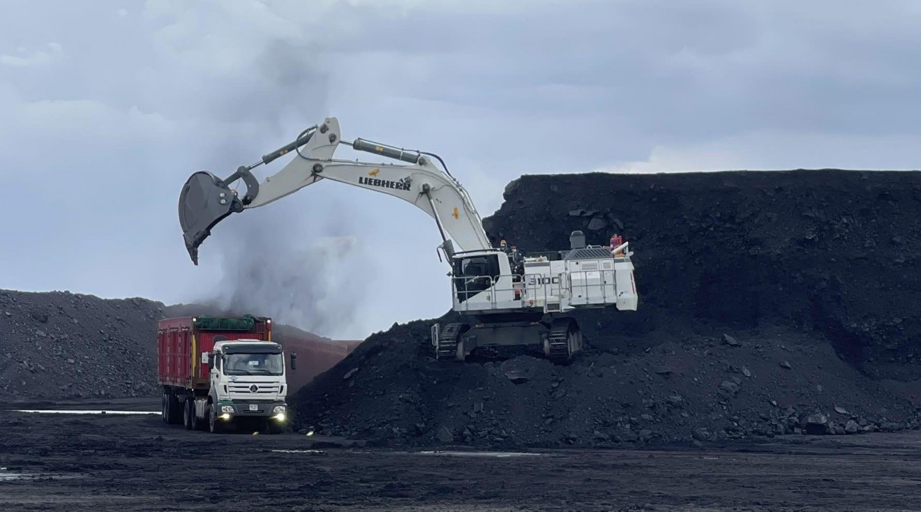 “Эрдэнэс Тавантолгой” ХК хоёрдугаар сард 2.2 сая тонн нүүрс экспортолжээ