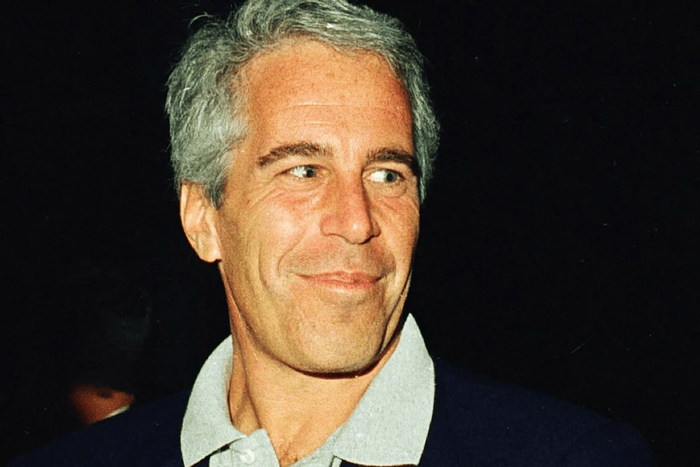 Эпштейний хэрэгт холбоотой нууц баримтууд задарч, томоохон баривчилгаанууд эхэлжээ