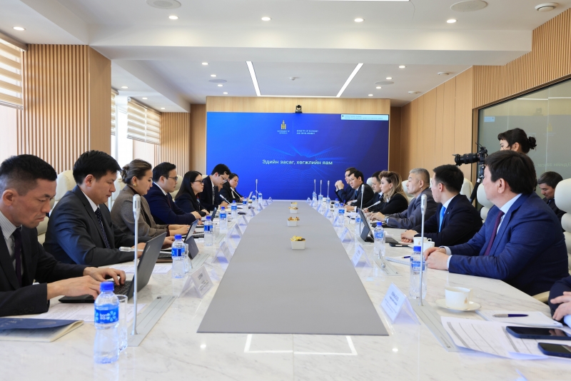 Монгол, Казахстаны худалдаа, эдийн засгийн хамтын ажиллагааг өргөжүүлэх талаар ярилцав
