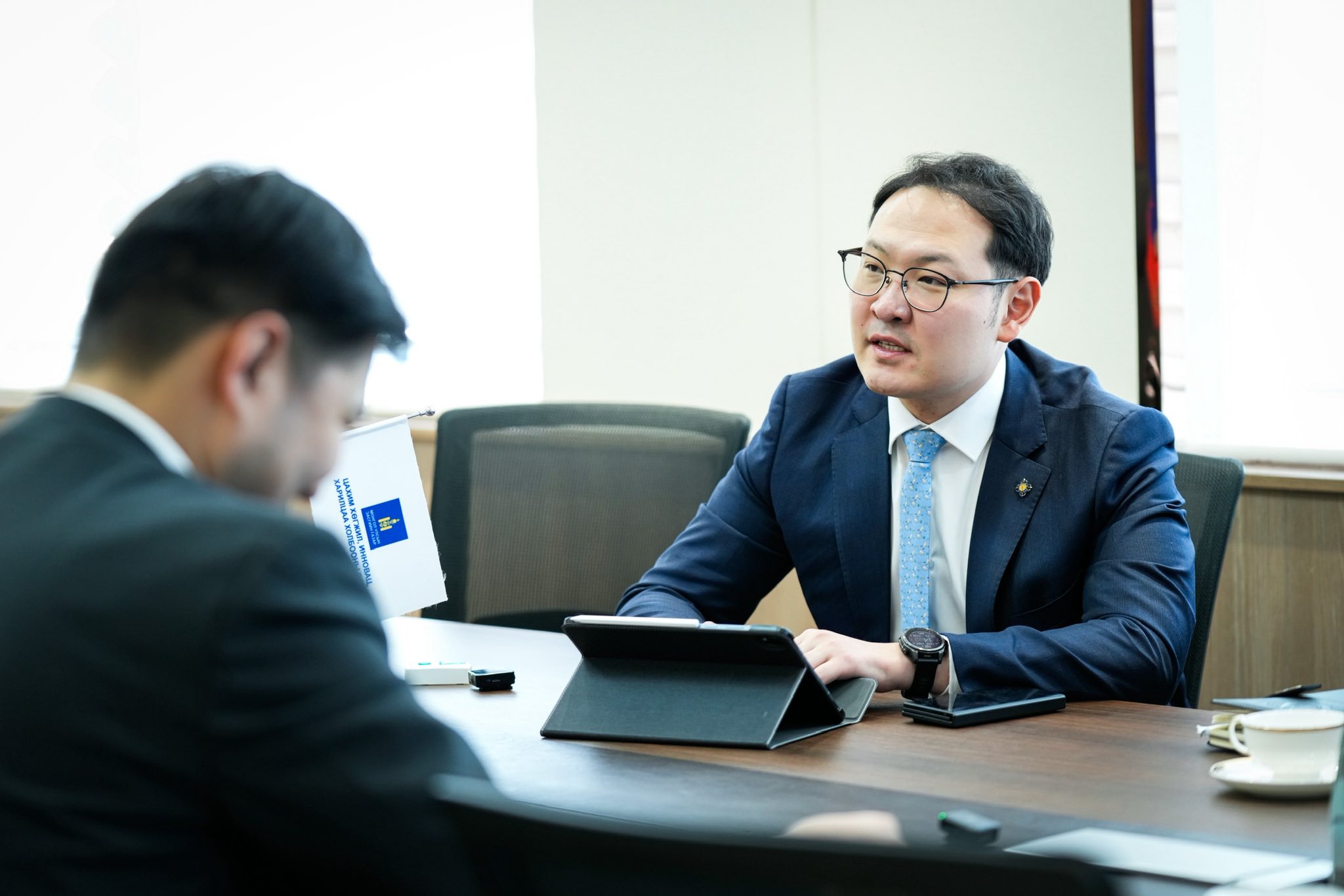 Э.Батшугар: Сошиал медианы хэт хэрэглээ хүүхдийн сэтгэлзүйд сөргөөр нөлөөлж байна