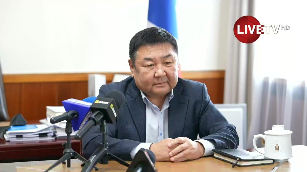 🔴Д.Ганбат: МАН ажлаа хийж чадахгүй байгаагаа Ардчилсан нам руу чихэж байна