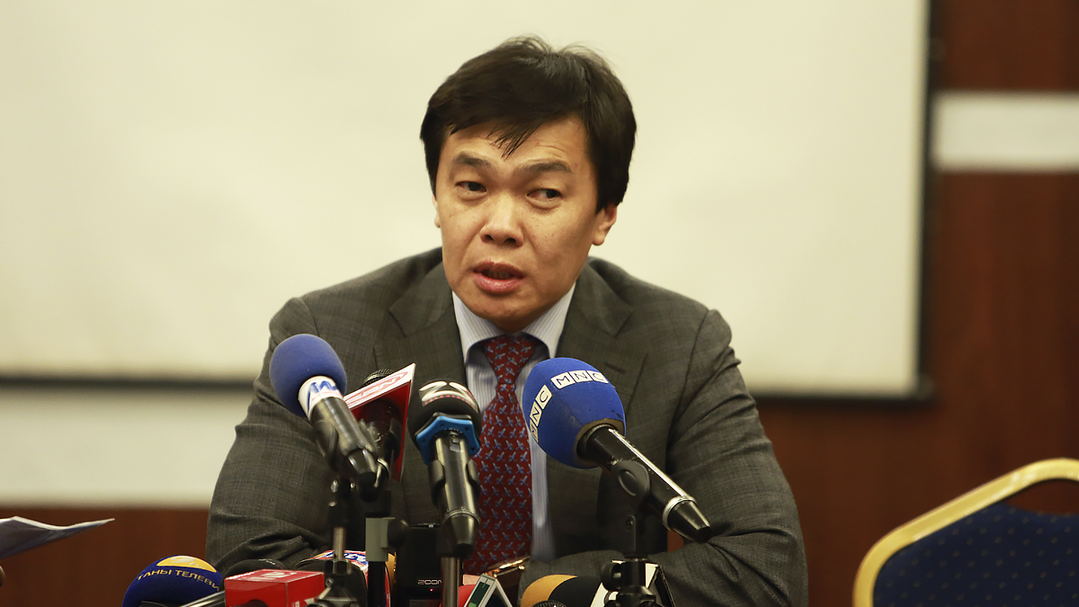 "Голомт-ын Д.Баясгалангаас эх орондоо ирж, гэрчийн мэдүүлэг өгөхийг шаардацгаая