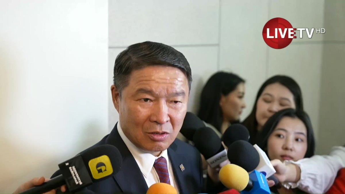 🔴 Д.Батлут Батлан хамгаалахын сайдаар улирч ажиллана