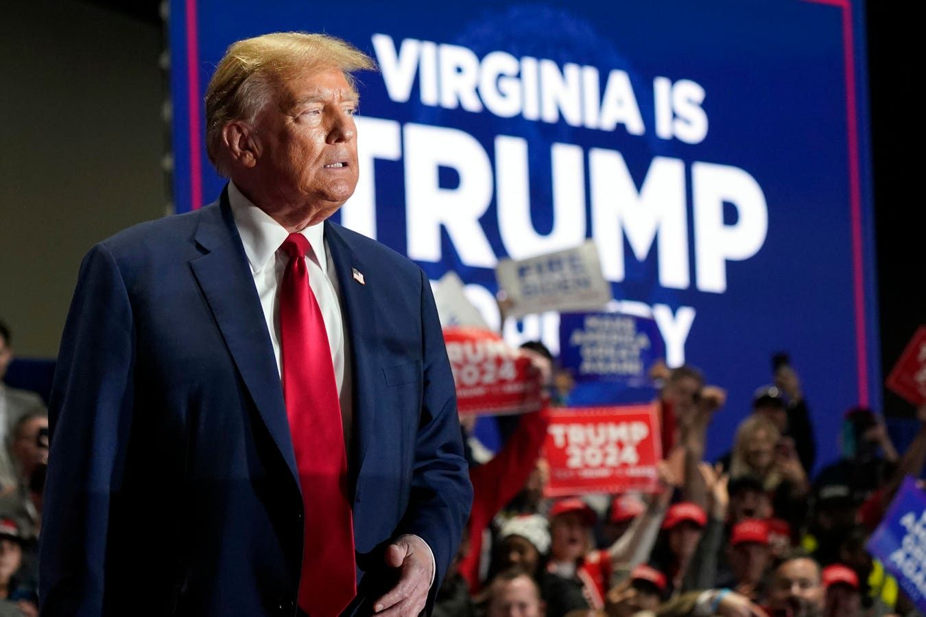 Дональд Трамп Иранд цэргийн цохилт өгөх эцсийн хугацааг тогтоолоо