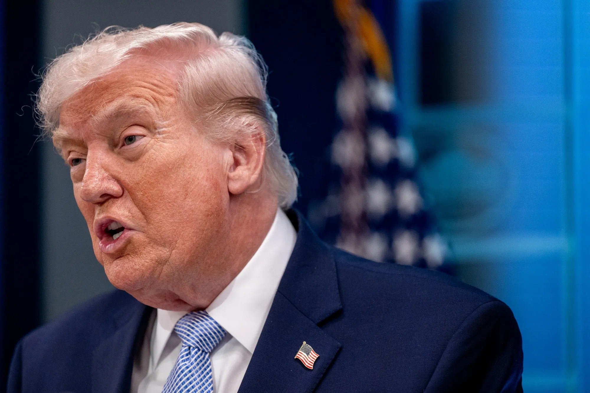 АНУ болон Иран хоёр долоо хоногийн хугацаатай гал зогсоох хэлэлцээрт хүрлээ