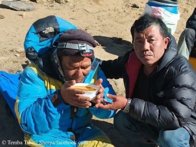 Эверестийн амьд үлдсэн хөтөч аялал жуулчлалын салбарт асуудал дэгдээв