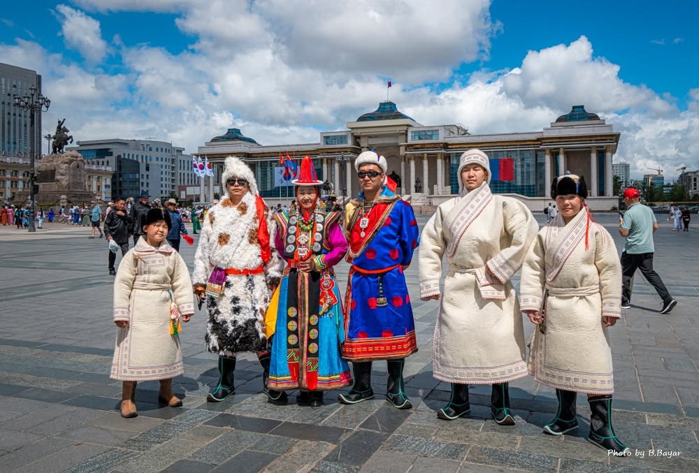 Хөвсгөл, Булган, Архангайн нутгаар аадар бороотой