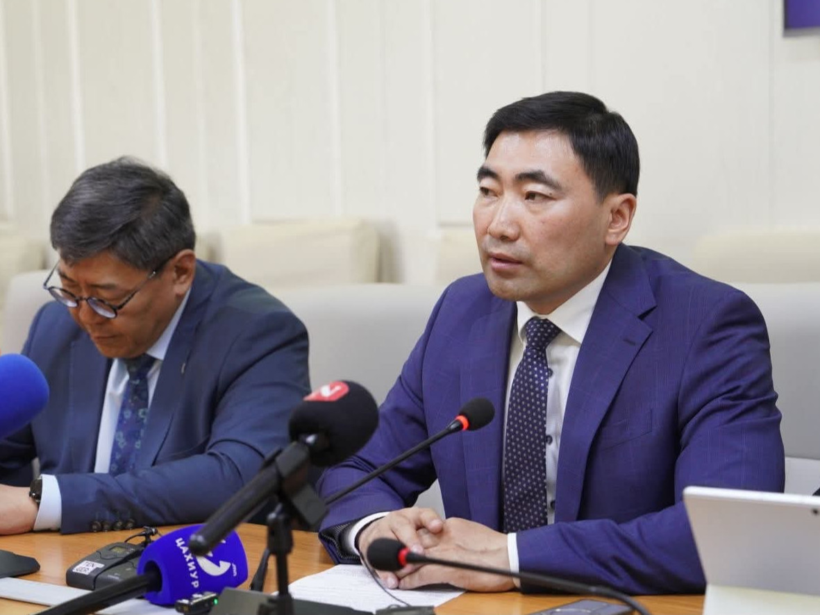 🔴Б.Дашпүрэв: Шатахуун тасарсан асуудал байхгүй, БНСУ болон БНХАУ-аас татан авалт хийж эхэлсэн