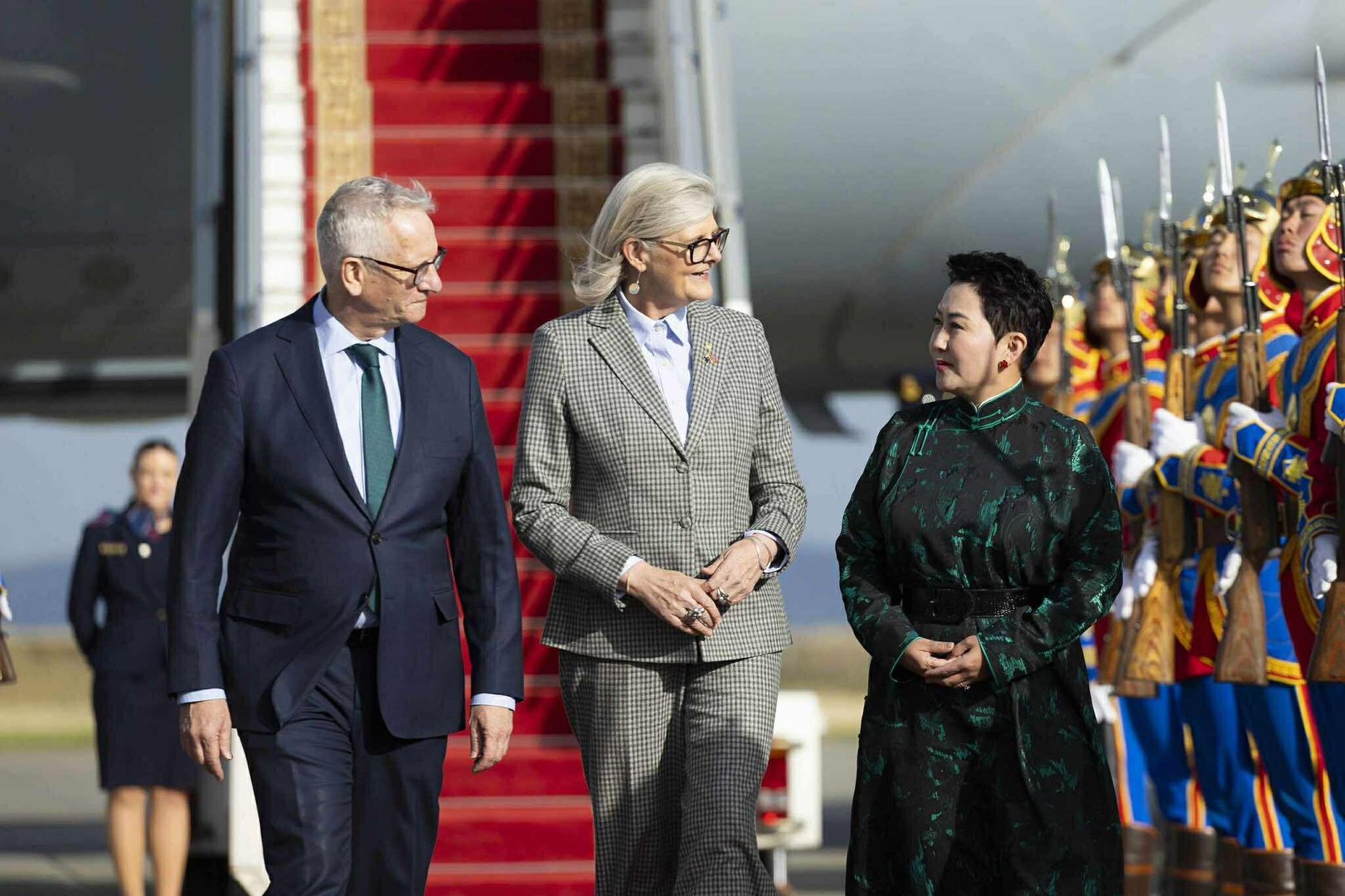 542100033 1106580758316124 5875866124860247140 N