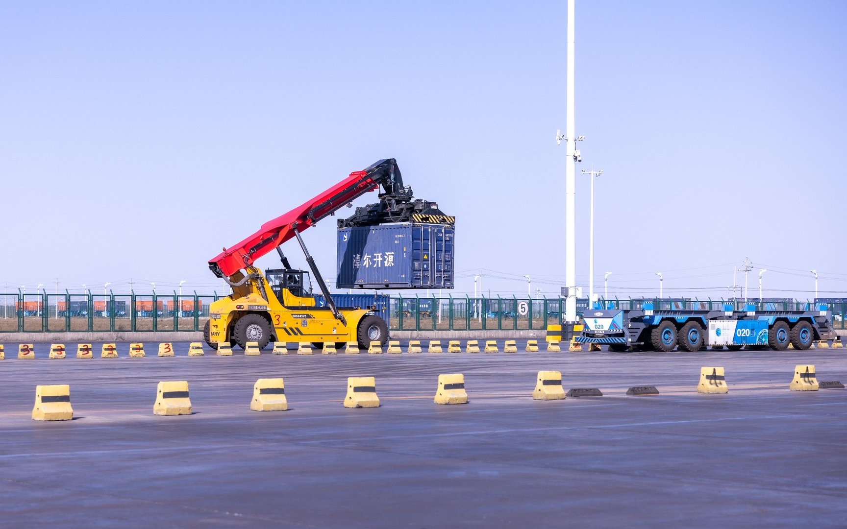 555953785 1190466996438908 2490727119714487220 N