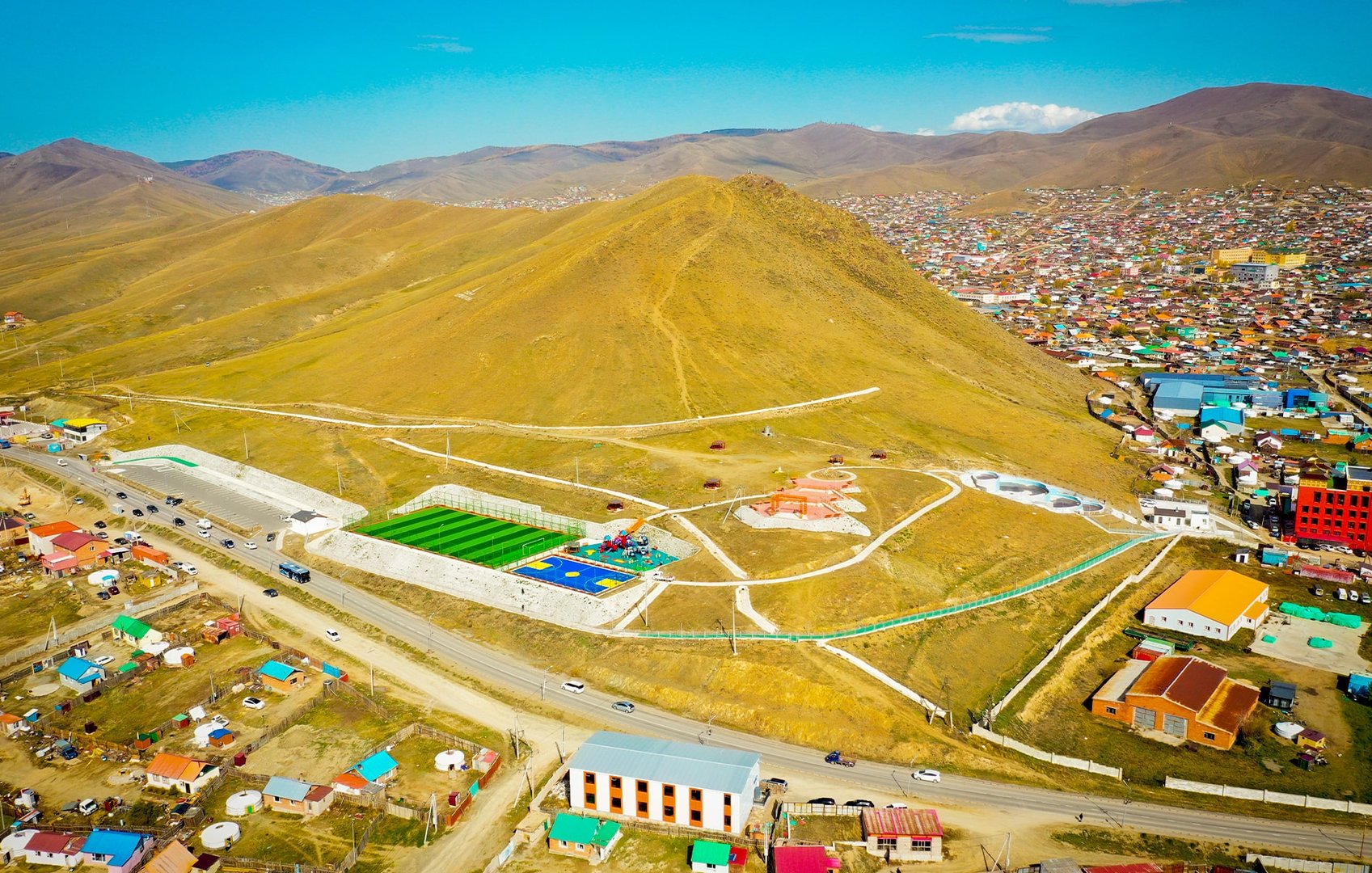 68Df6A22E337Fe7967A3036A Min