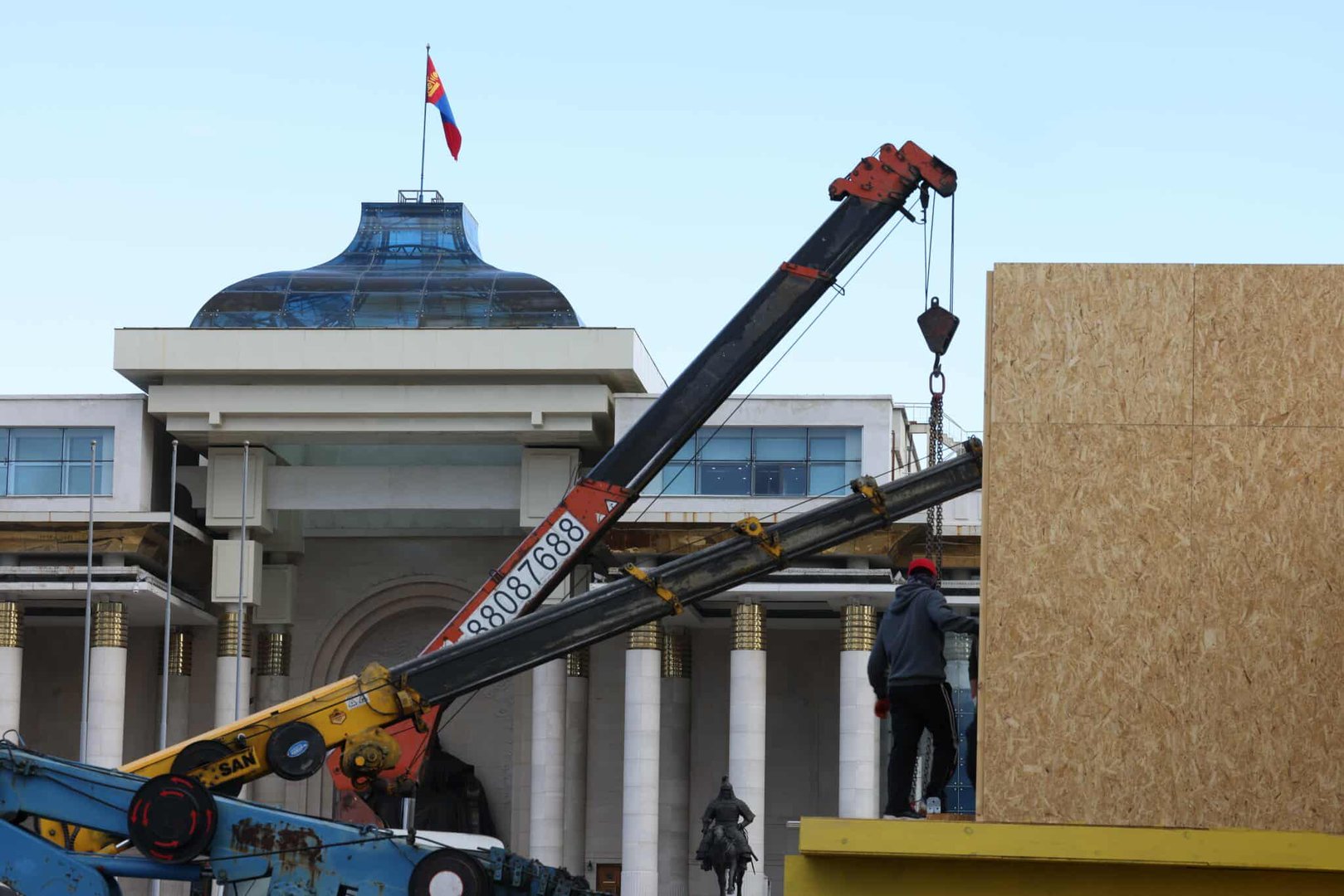 68Df2651E337Fe7967A30349