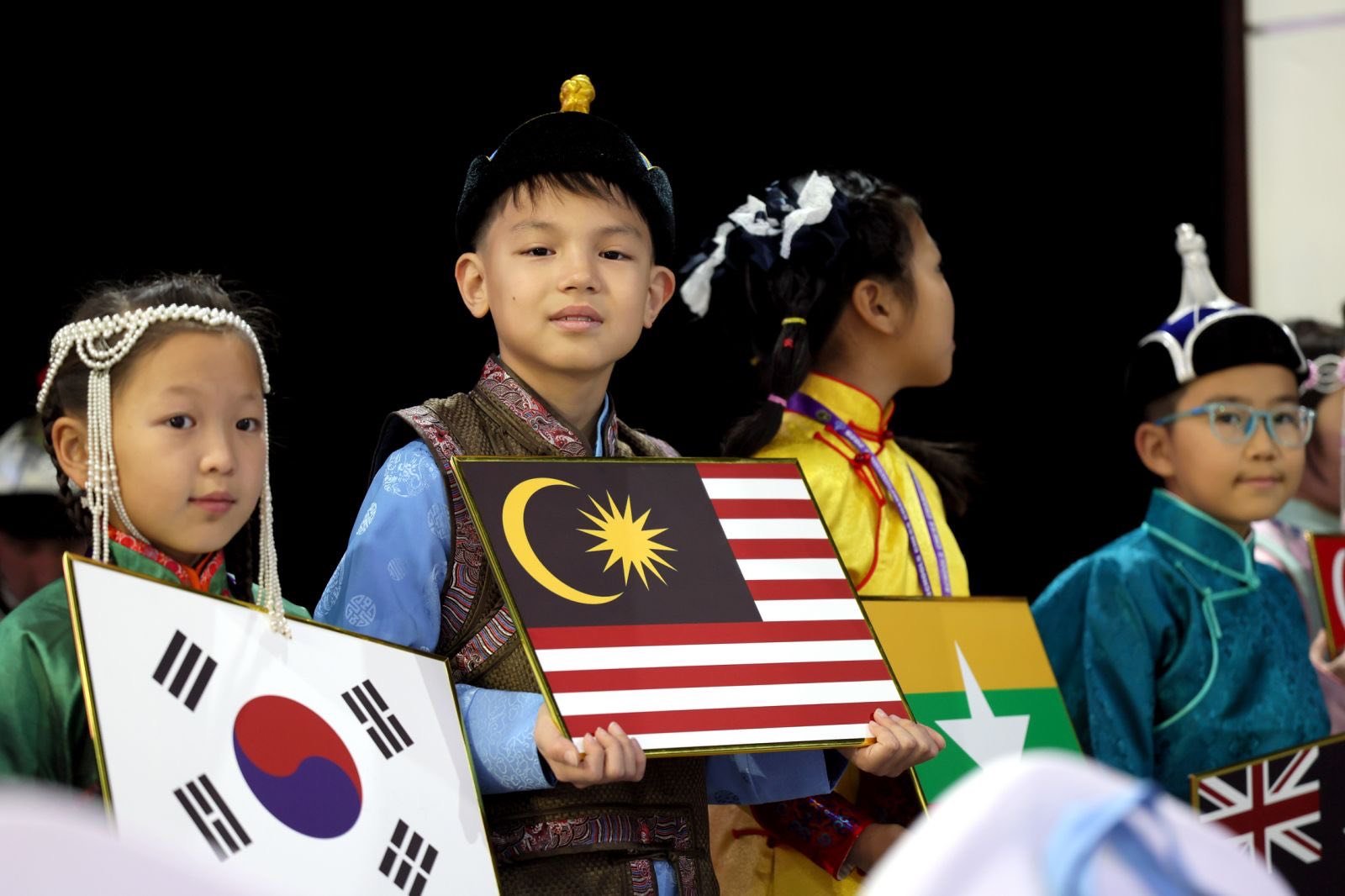 570090288 1364001158615937 4087965330637942044 N