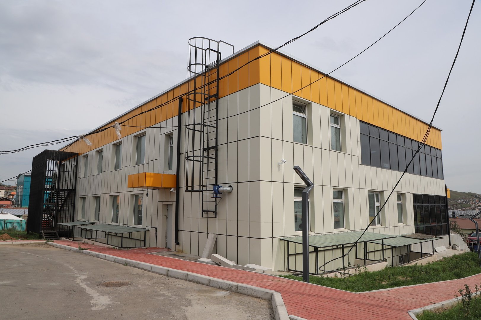 690C0435E337Fe7967A30774