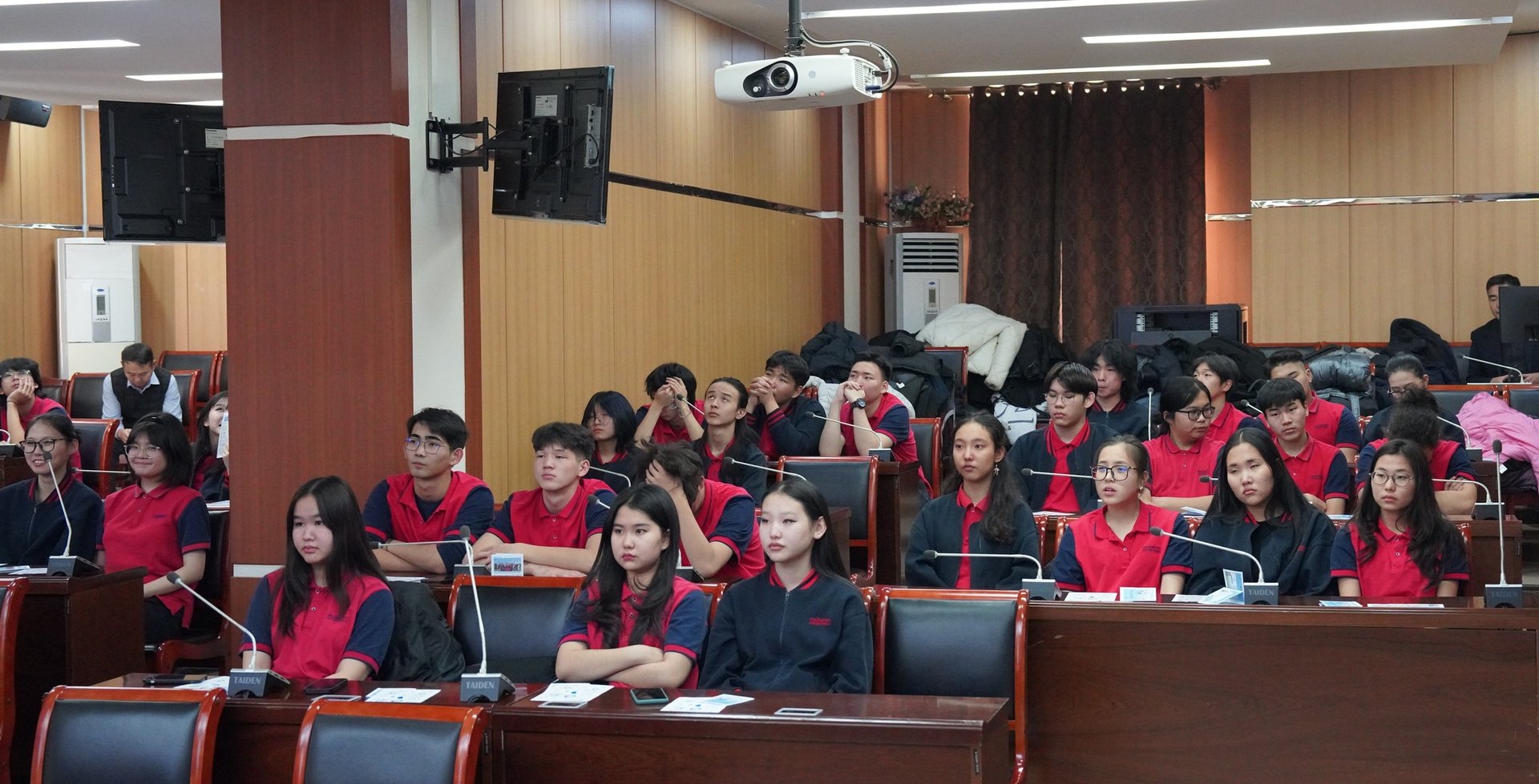 580682283 1226788696143239 2648280823321036227 N