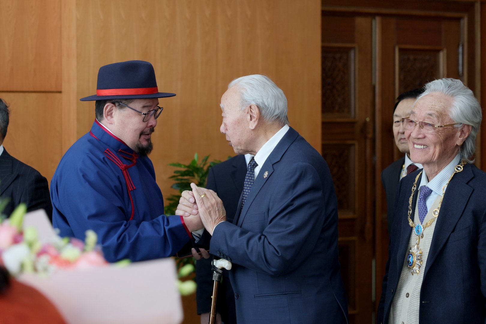 586039381 4244459435769695 8029118208974443107 N