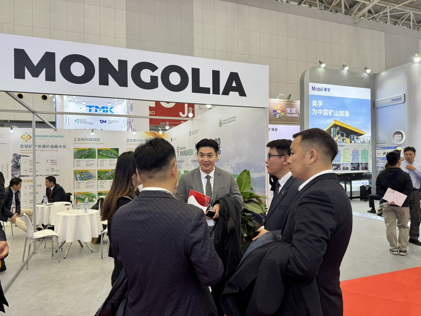 571265583 1290933196405797 5227006489999571418 N