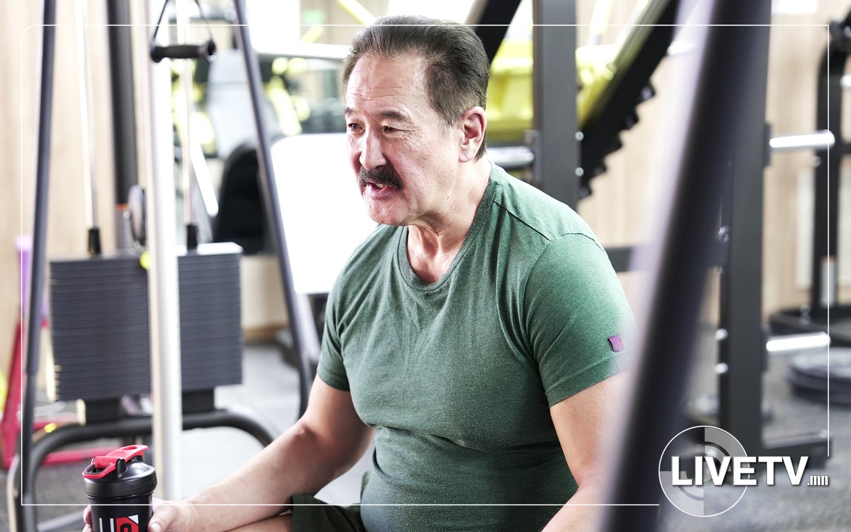 92Bf9D9A D558 4749 A181 6Eaaf0144346