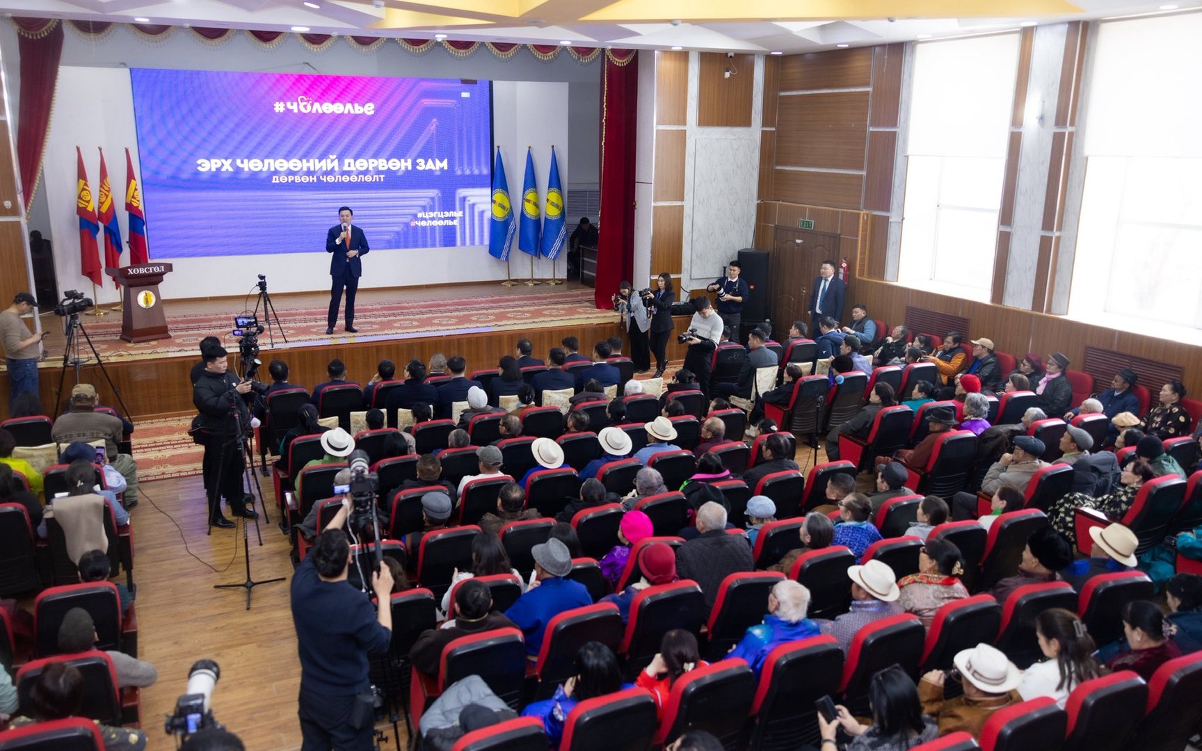 648471993 1401736551998182 6949445625280529725 N