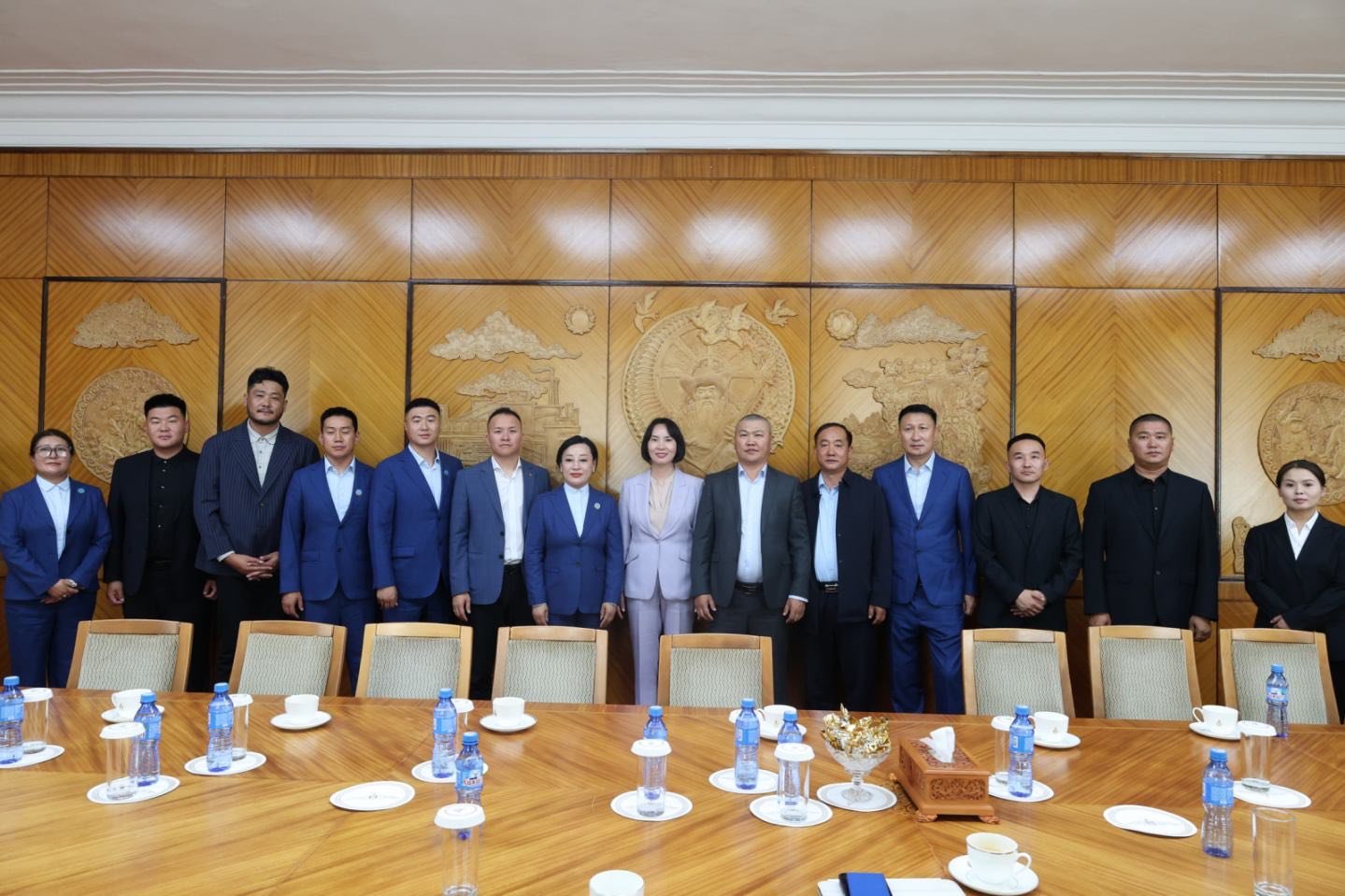 27dcea1d91f044e6819dfb266cb323ae