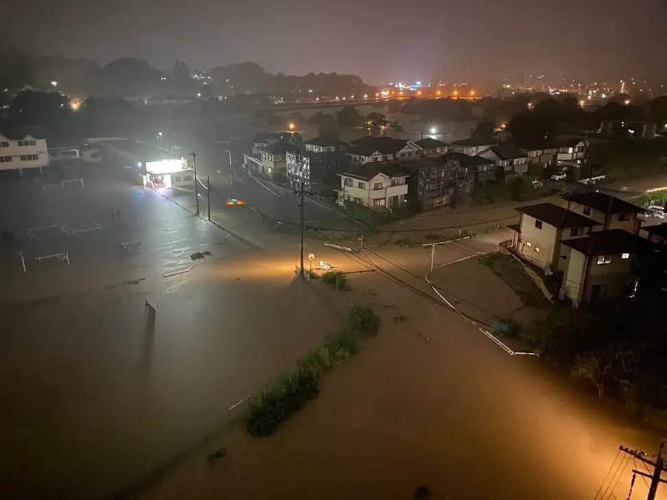 4bf15174cfee48f09f888fc27e3bb0e0