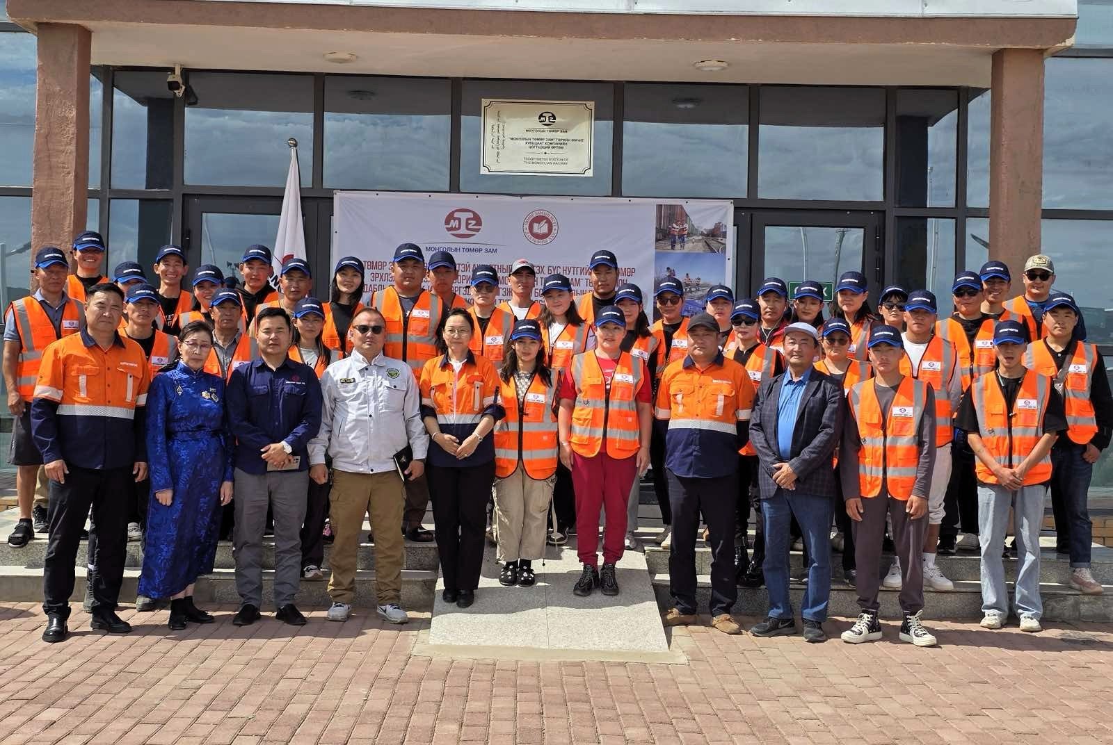 6b847c4aa2534a72abefb089b5708106