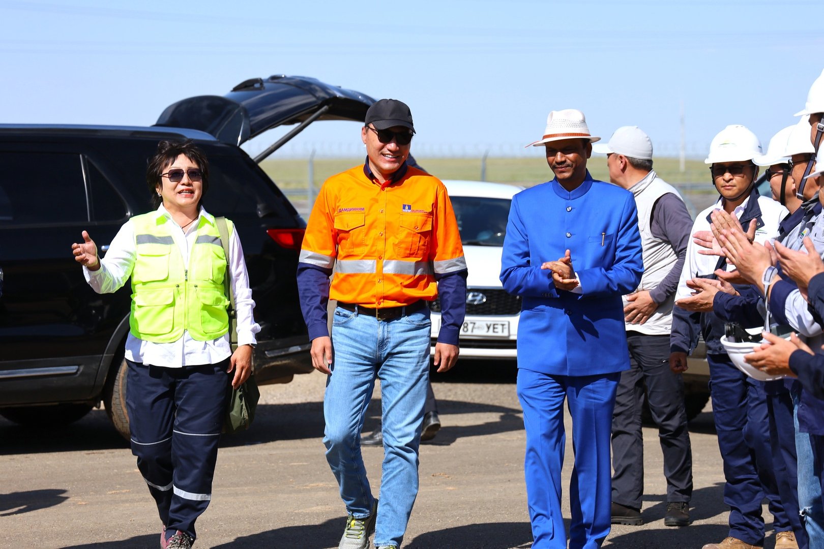 9b0cf299366f4951b93da0623fdcba37