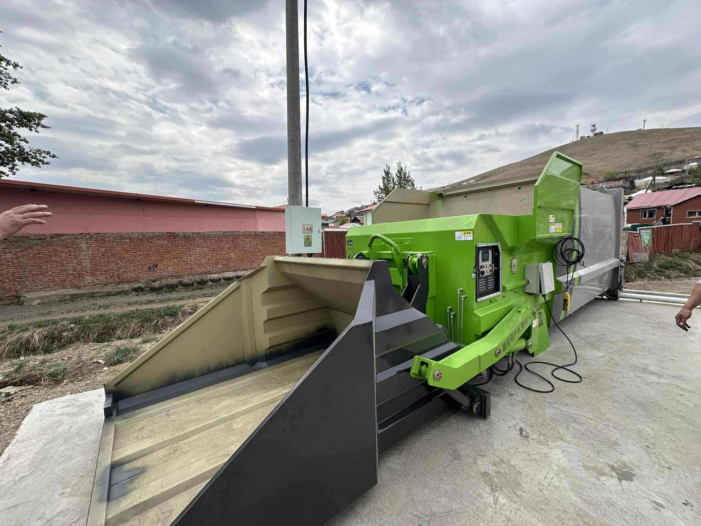 f0ad0c0791f54a84bc06f944a14d24c0