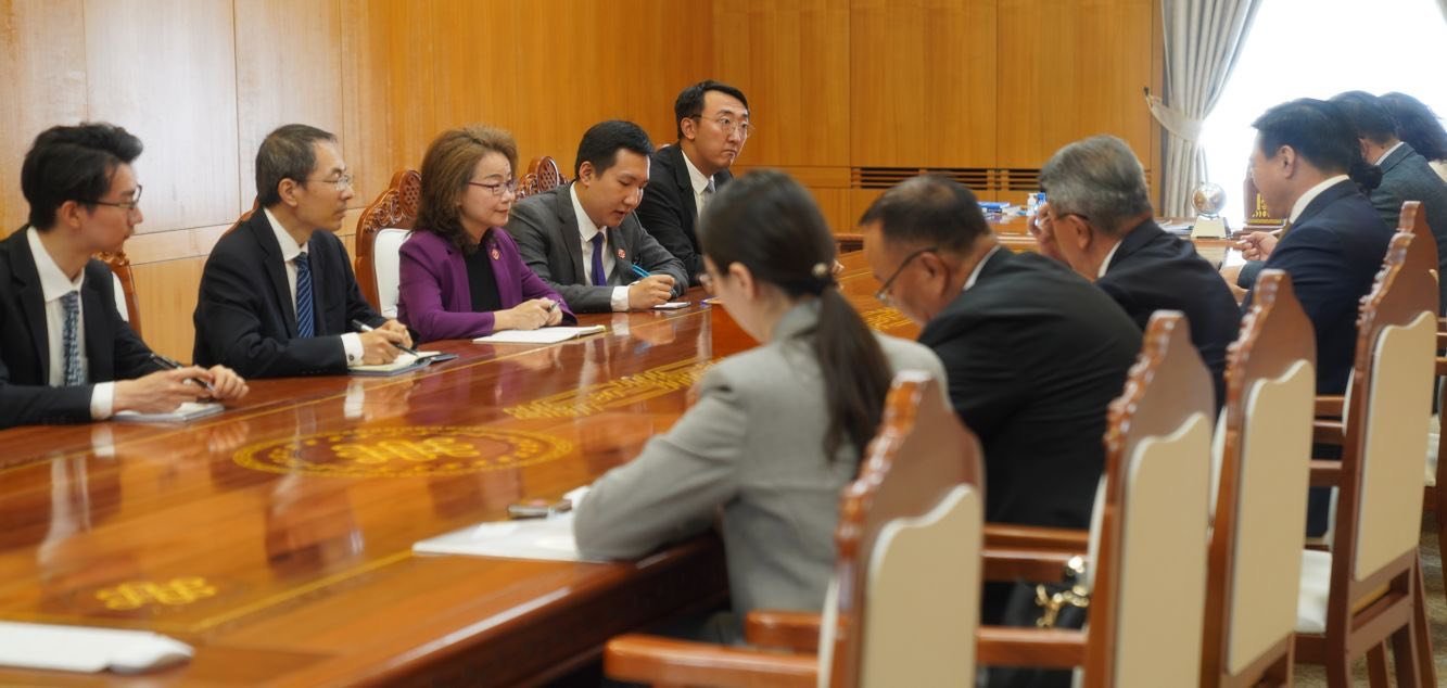 fd1f0ed6744a445897d42a0a6ae18cb1