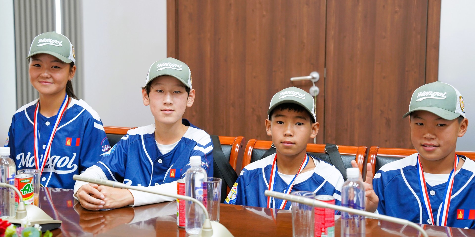 1af3a2e86dff4a28a0068de5fbaed2e1