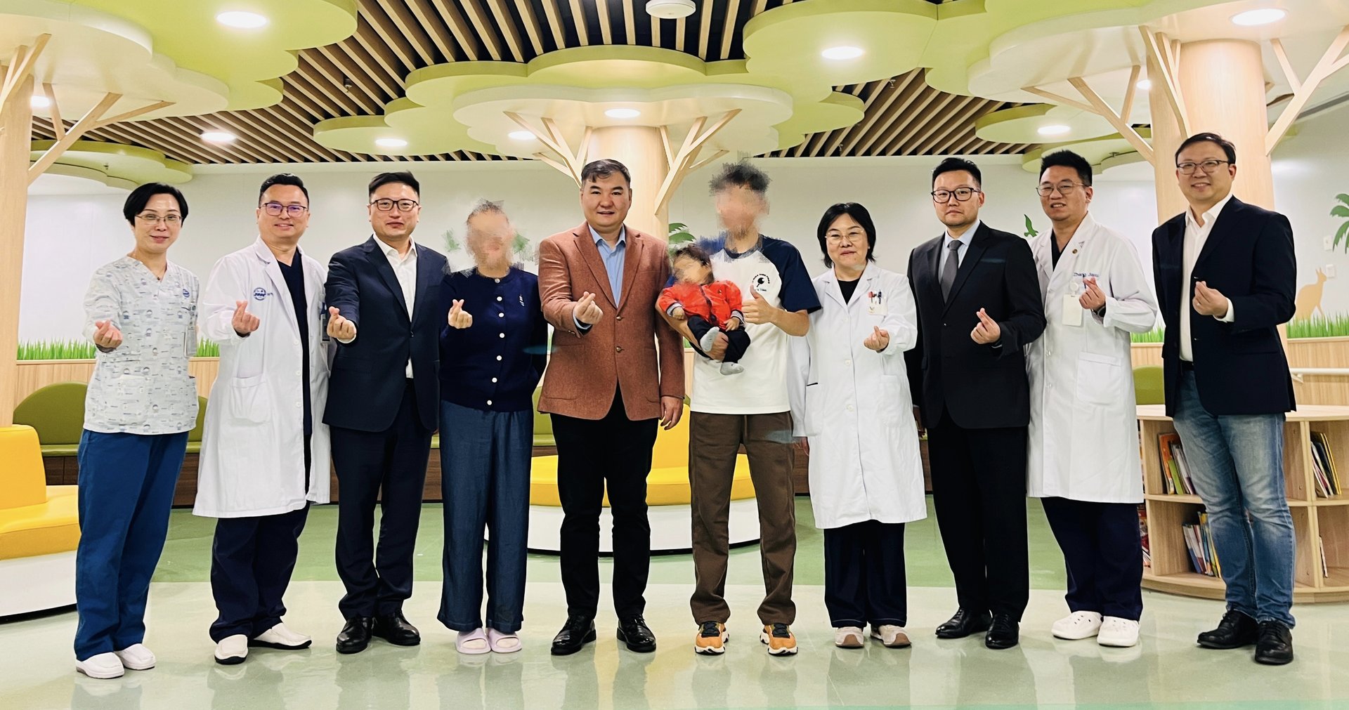 36eb2f9d39a94d82855b7cf66d71bf4a