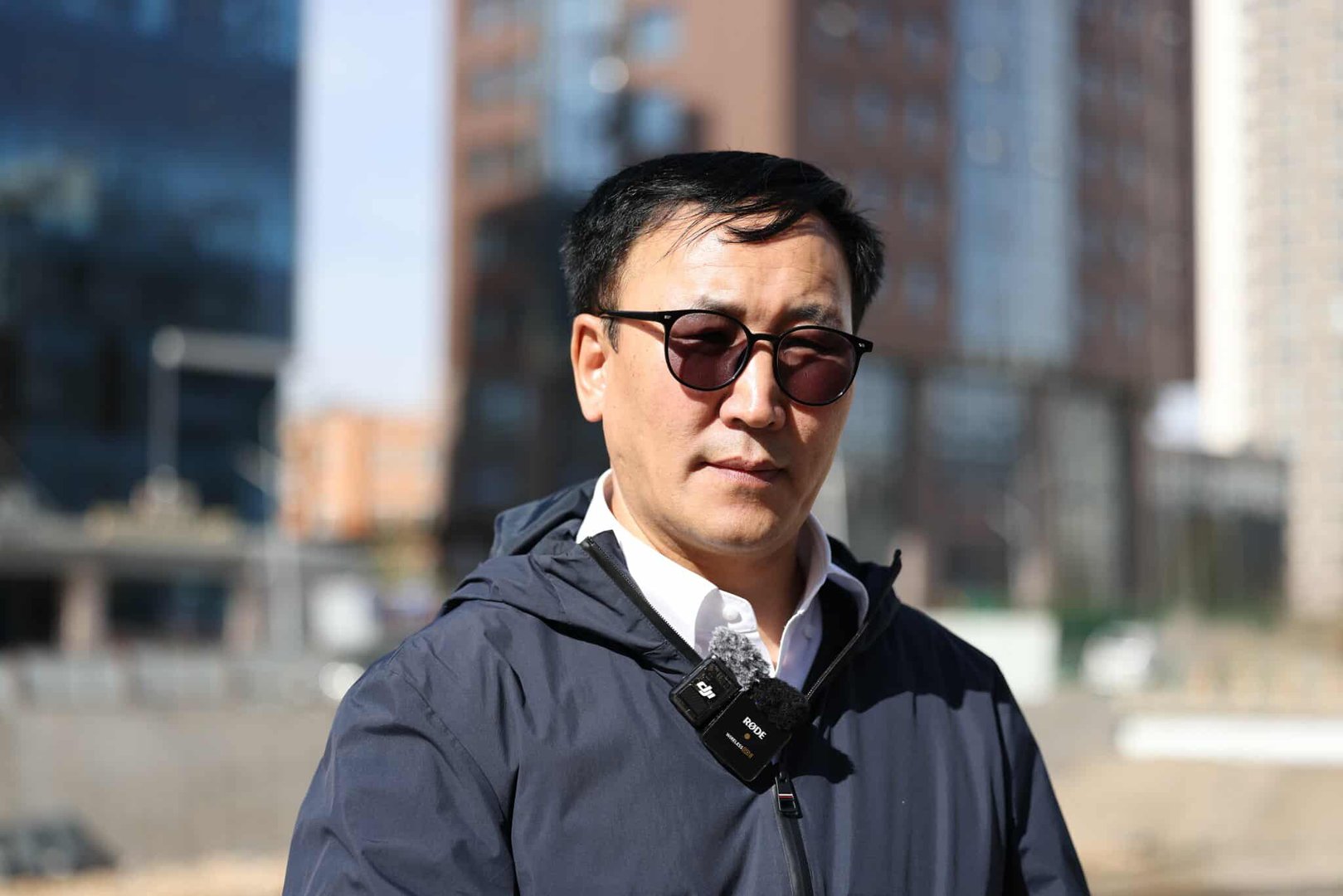 7042c31d34a94d23b318d94ab2c833ff