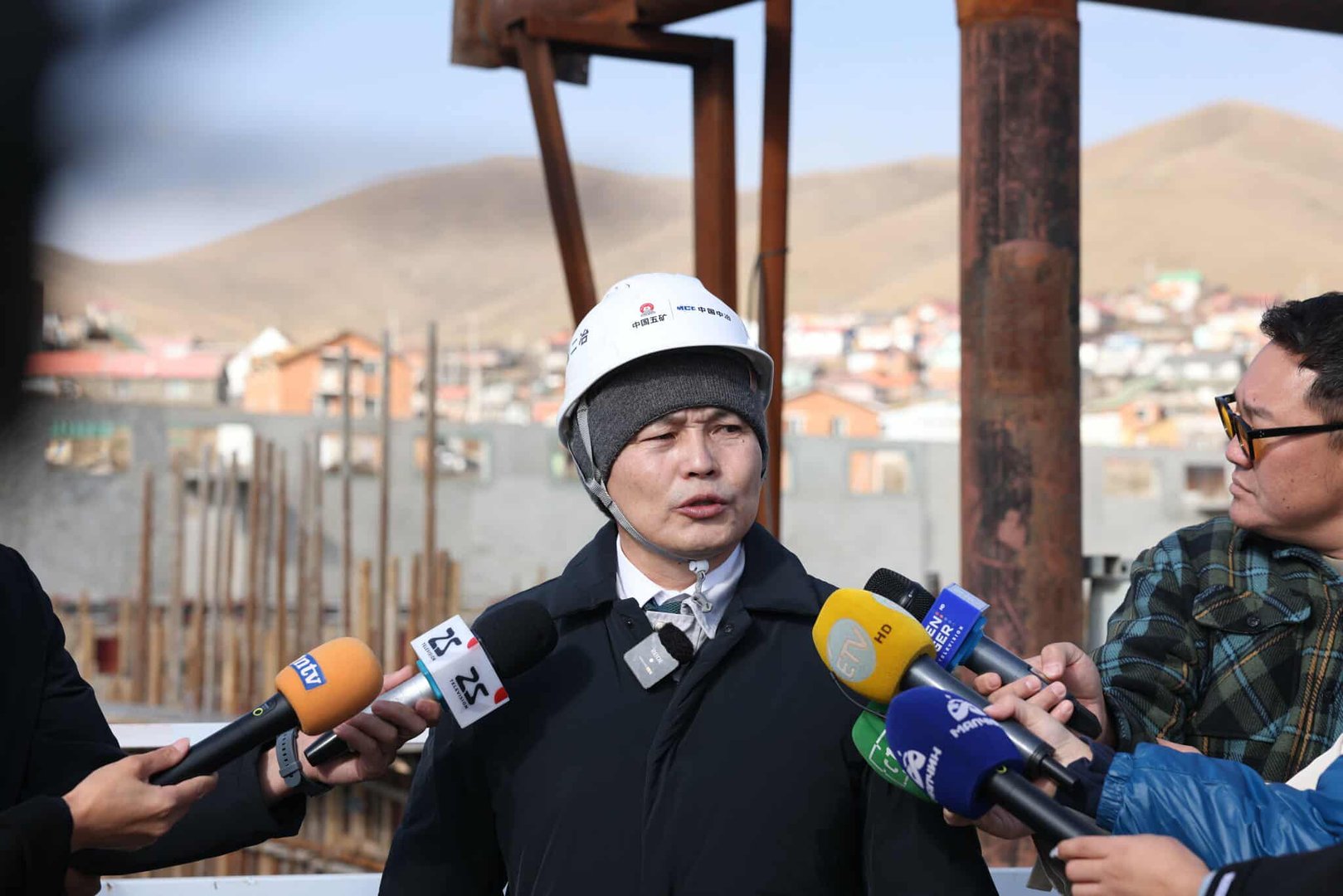 7f1eb5f56e8b49a6a7bed67e8023a81d