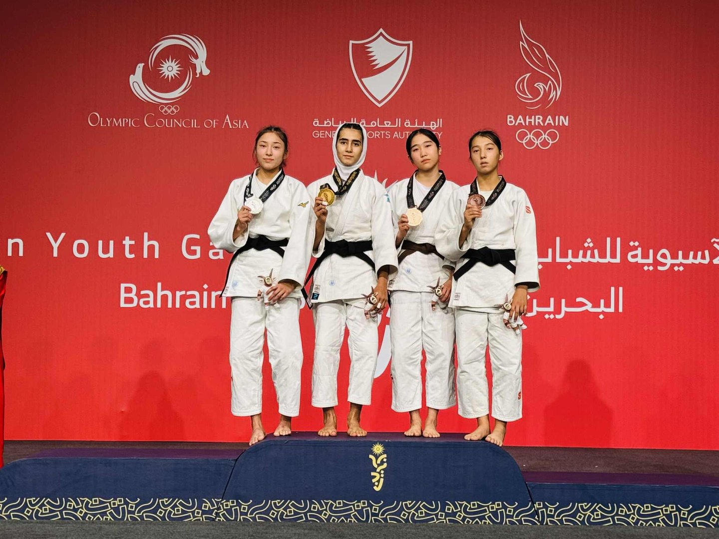 Э.Тэмүгэн хүрэл медаль хүртлээ