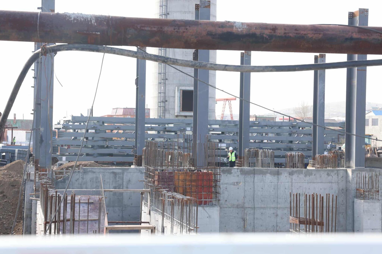 ae7d92faf03f49a7bc893444eda7e2f5