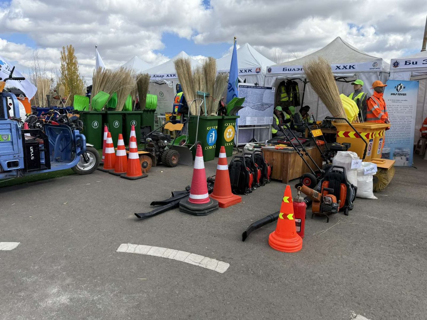 bc8c481d5a4040a0899a12755b7c0a61