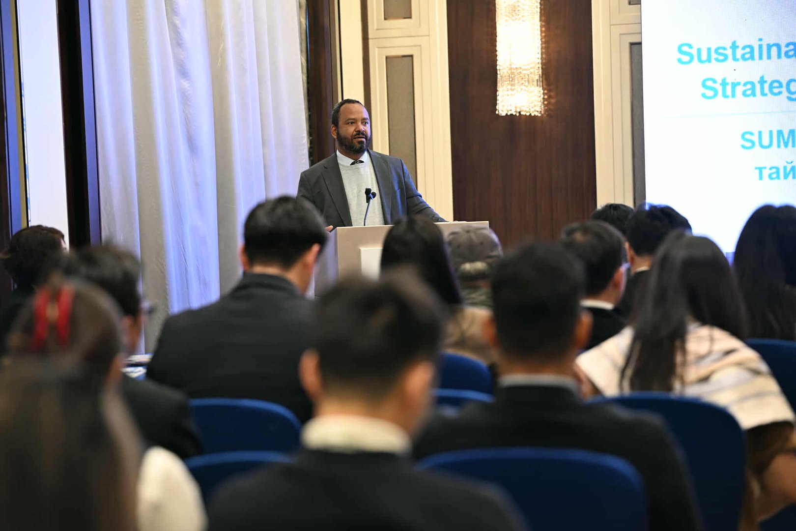 cd0d8df7d64744599eea3a7224115e46