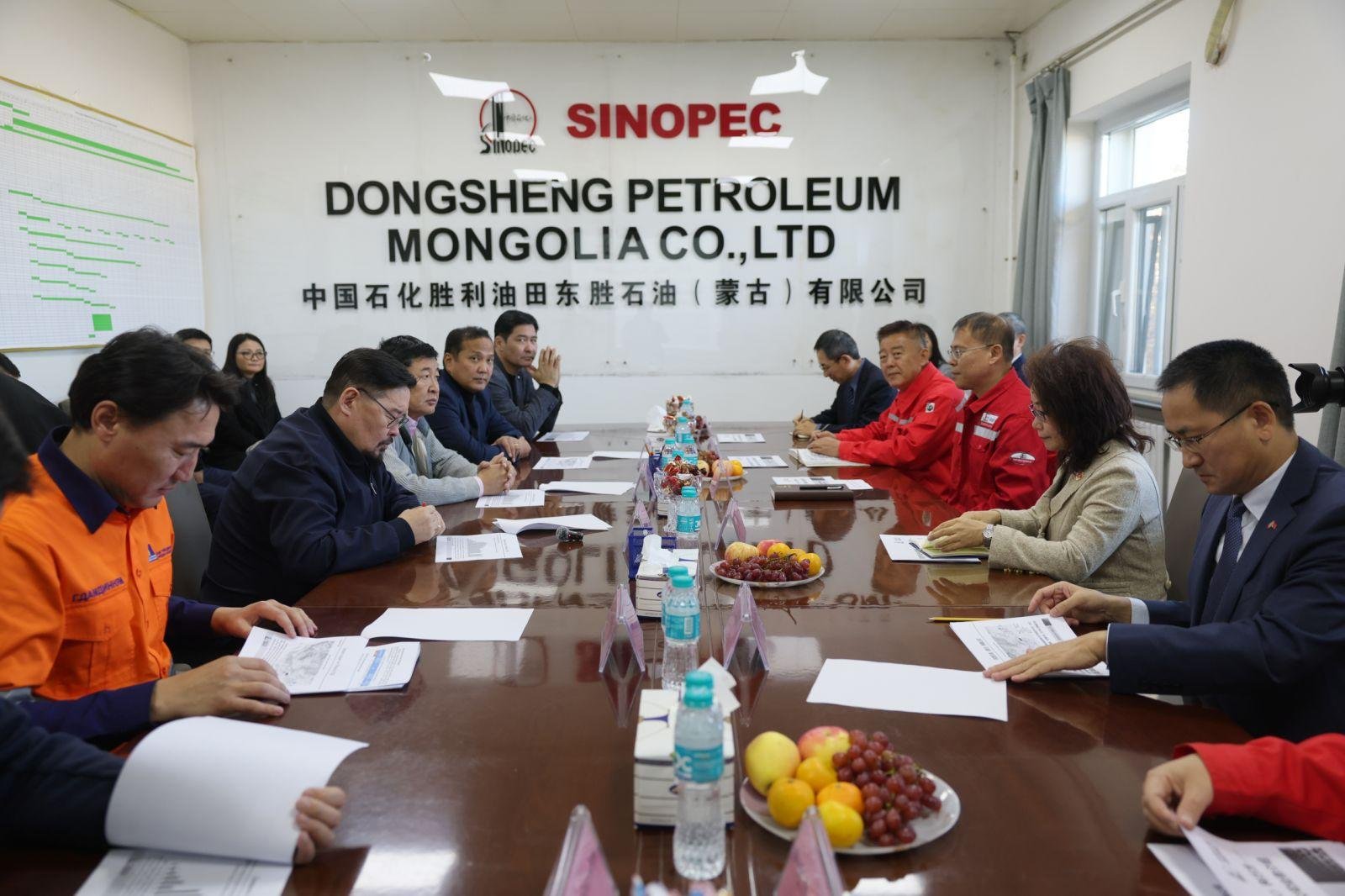 aa2d3e83e73e432880e3a1d7cf109bb7