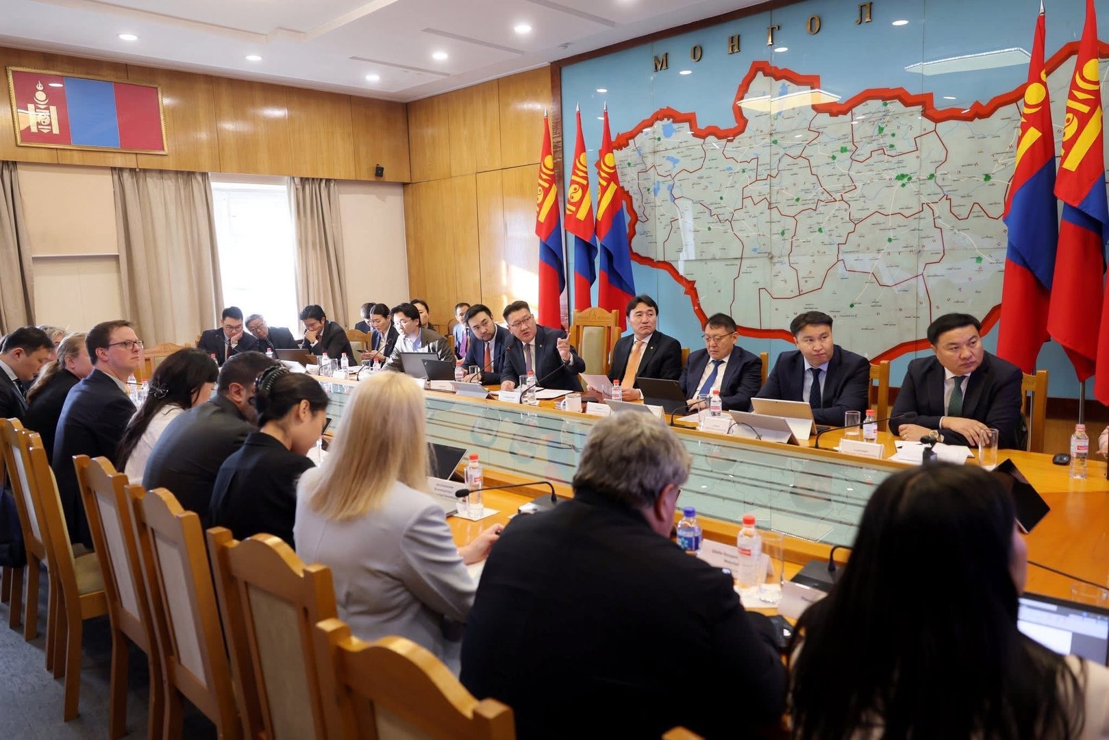 9232289c25784990a354bceb01b9a035